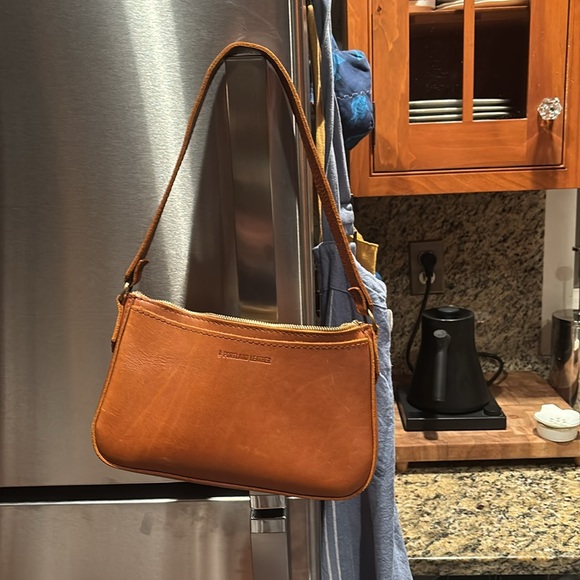 Portland Leather “almost perfect” Lucy bag in honey - Picture 5 of 5